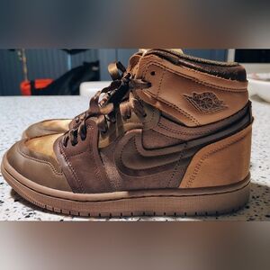 Jordan Women's High-Top Sneakers Brown/Tan